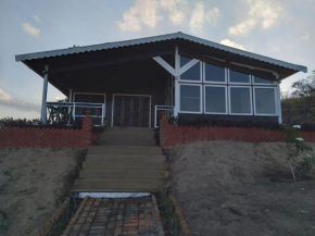 Casa em Gravatá Colonial na Serra do Maroto